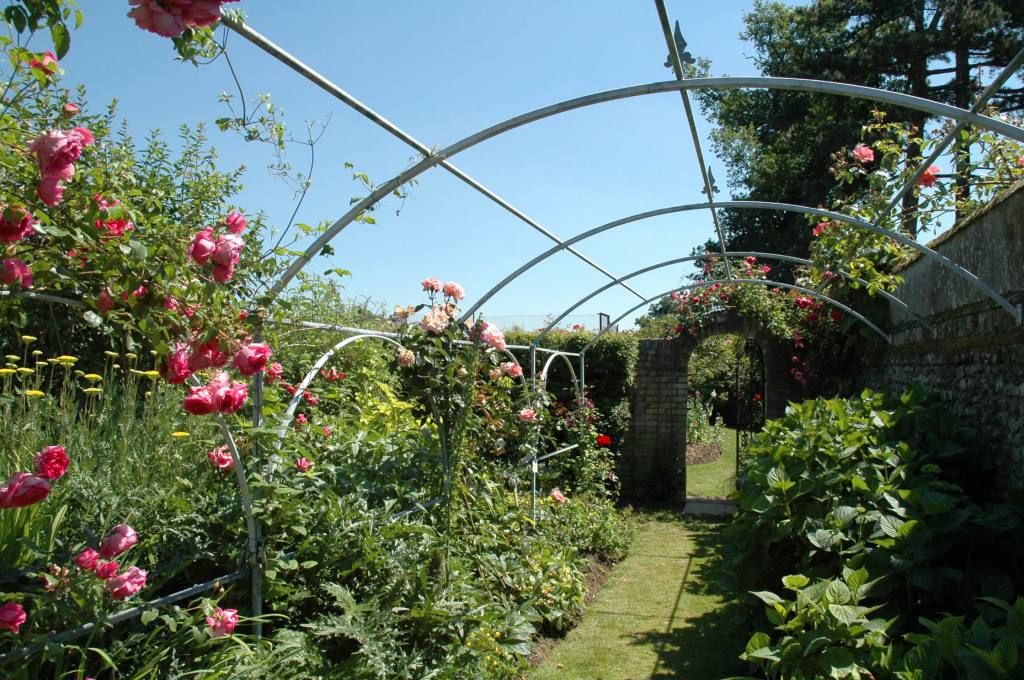 Garden Arches - Gedding Mill