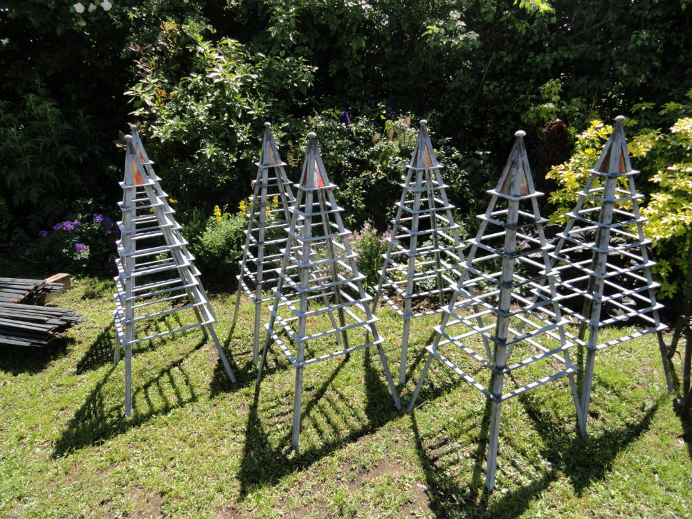 Garden Obelisks - Gedding Mill